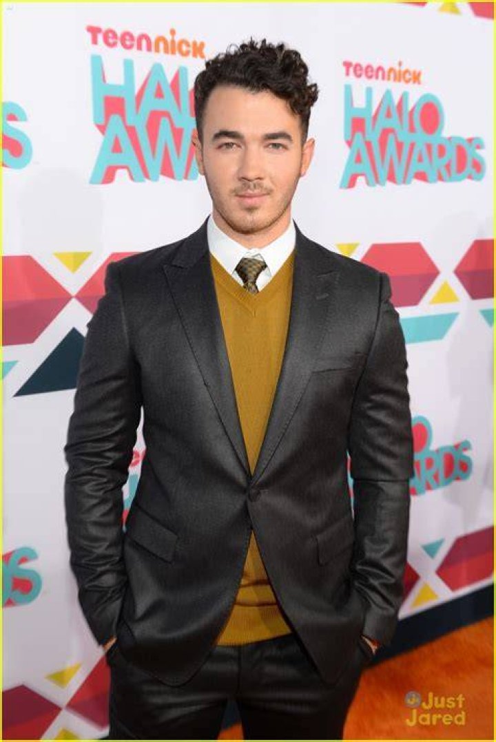 Kevin Jonas 2013
