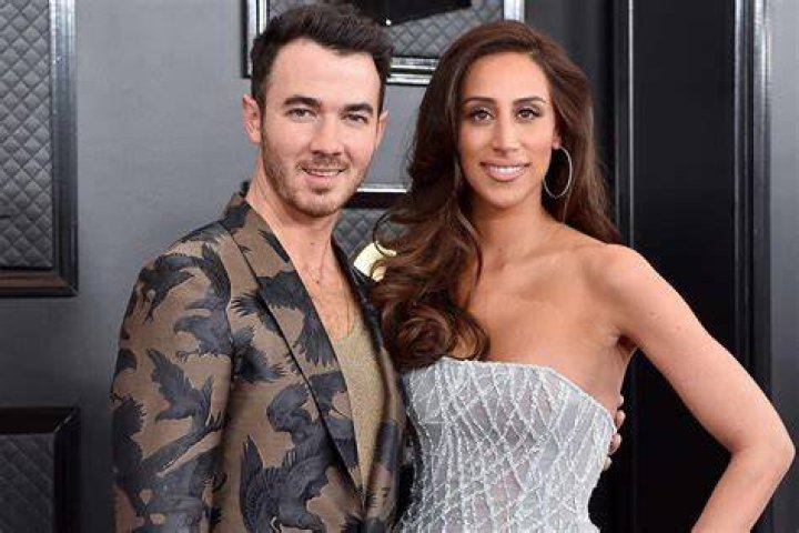 Kevin Jonas with wife Danielle