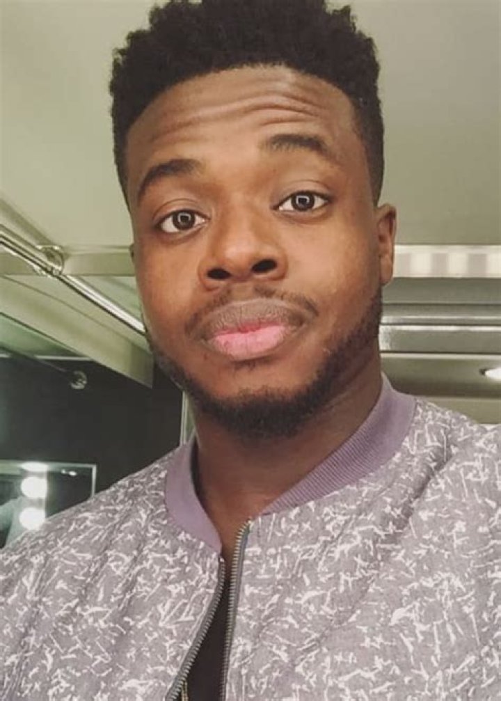 Kevin Olusola in a selfie with his mother in July 2017