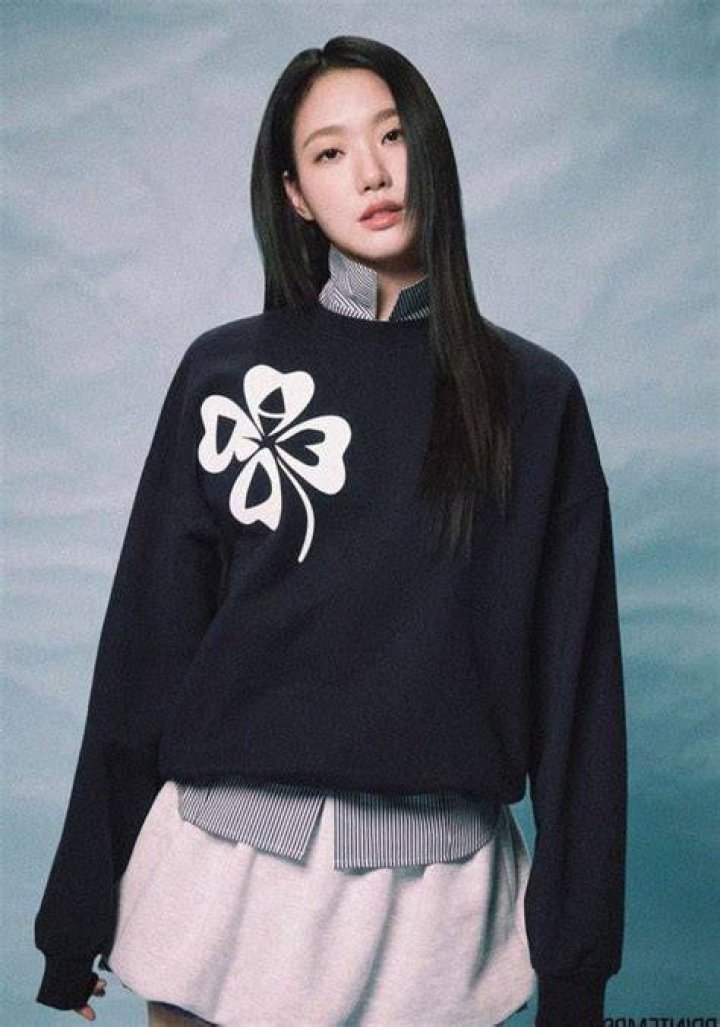 Kim Go-eun in an Instagram post as seen in March 2019