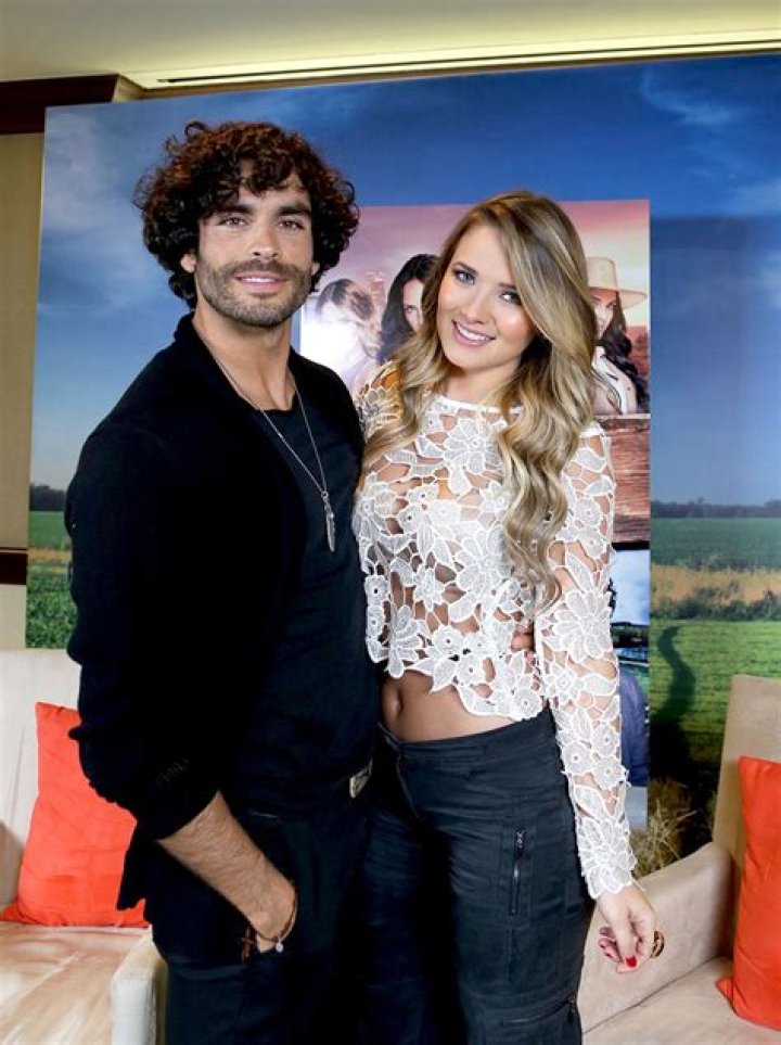 Kimberly Dos Ramos and Mauricio Henao in a picture uploaded to social media in 2013