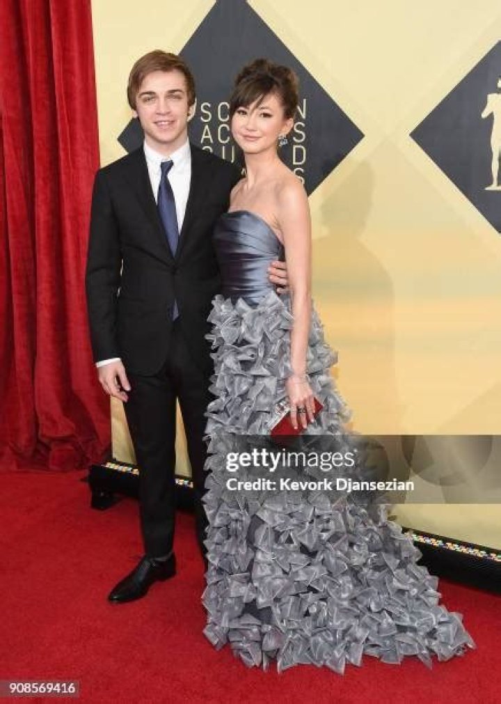 Kimiko Glenn with Sean Grandillo in December 2018