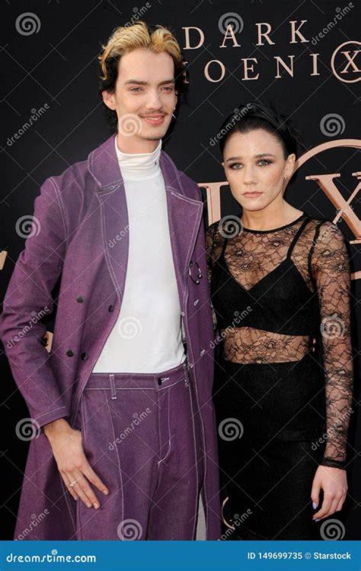 Kodi Smit-McPhee and Rebecca Phillipou as seen in September 2016