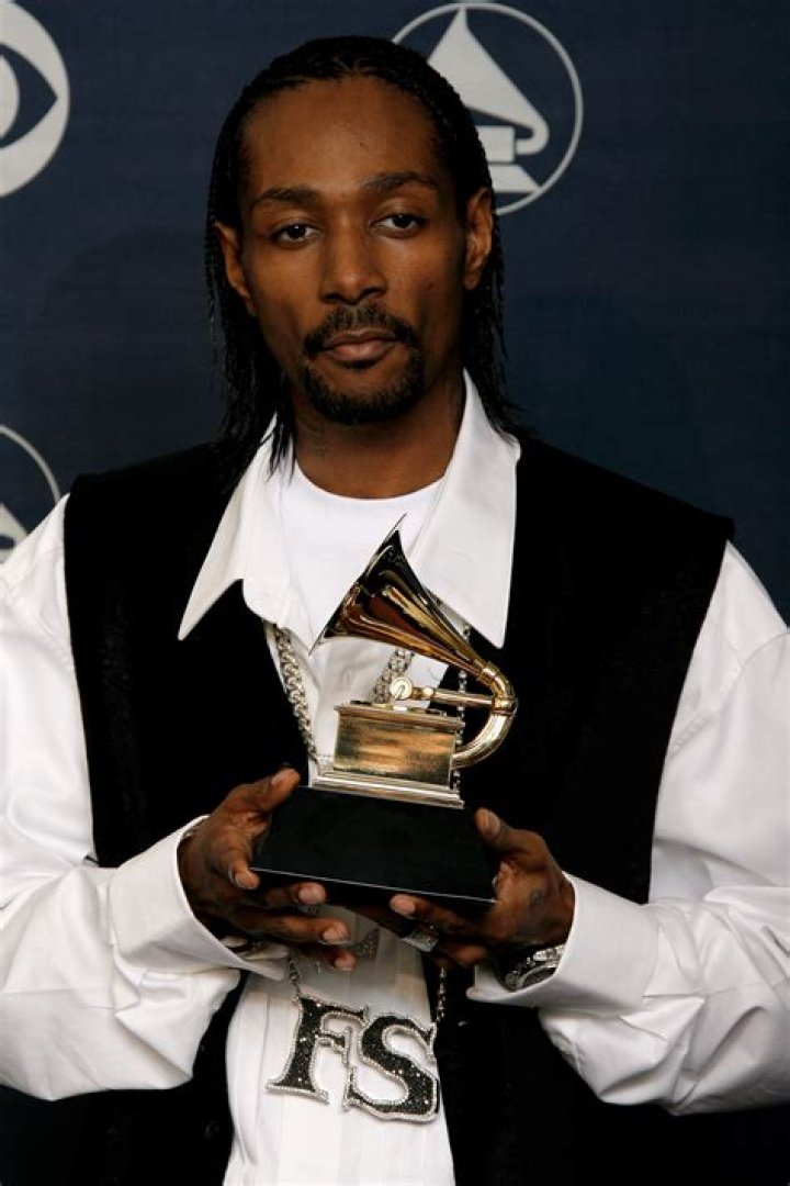 Krayzie Bone poses for a modeling photoshoot