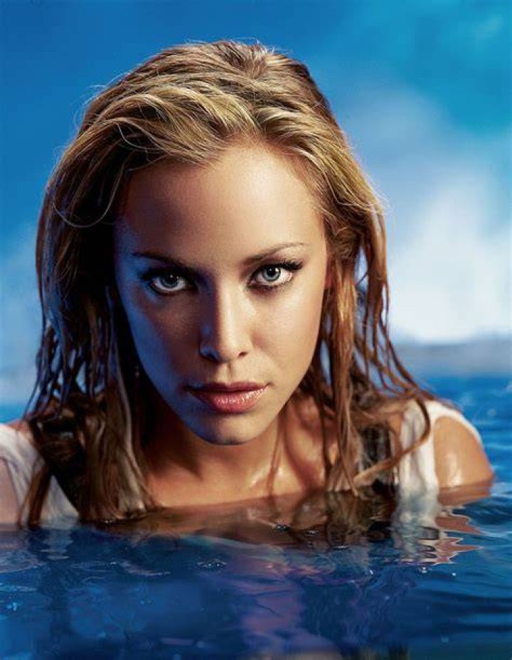 Kristanna Loken in bikini modeling photoshoot in 2009