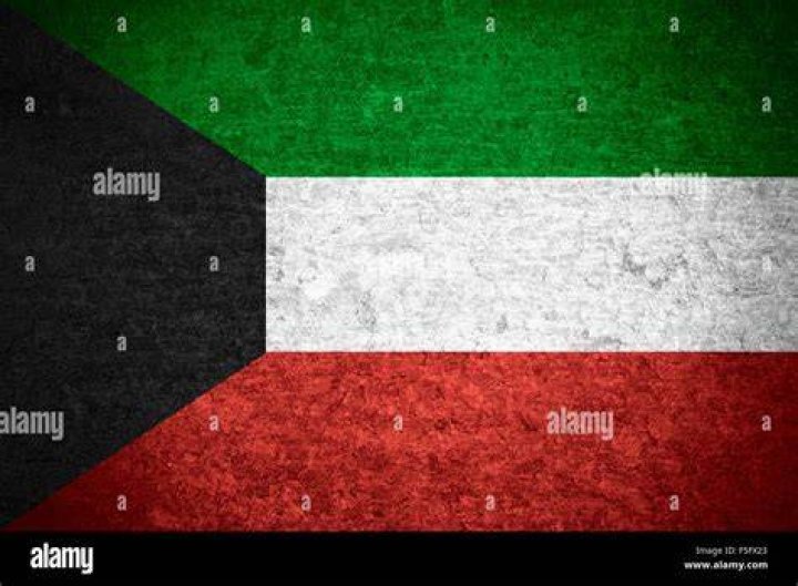 Kuwaiti nationality / Kuwaiti flag