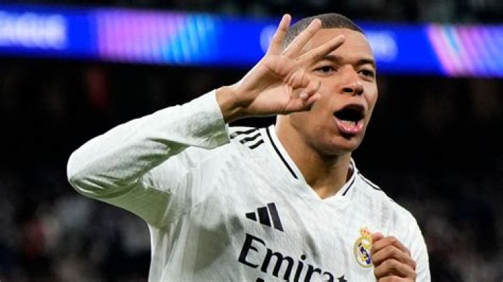 Kylian Mbappe celebrating his second goal for France on March 27, 2018