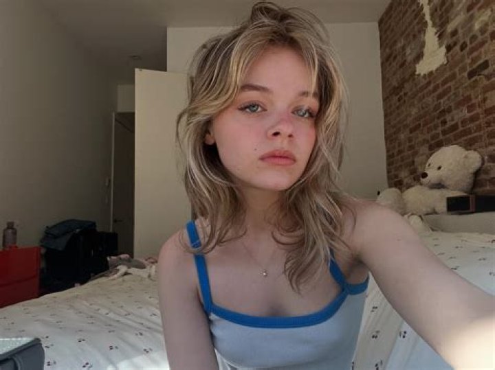 Kylie Rogers in an Instagram selfie in January 2017