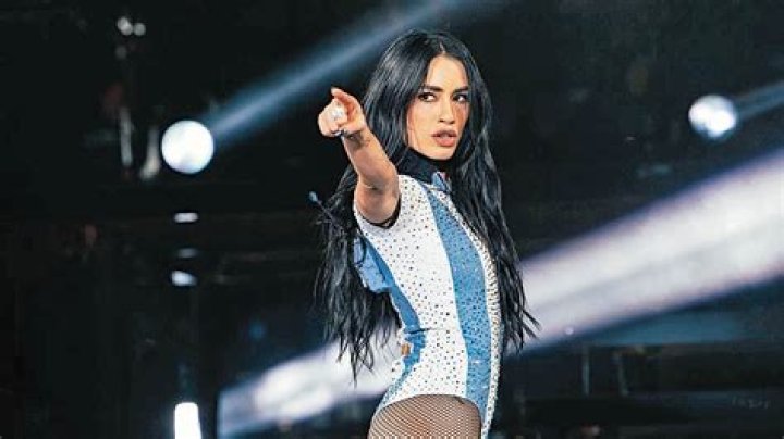 Lali Esp&oacute;sito at the 40 Principales Awards photocall in December 2014 in Madrid