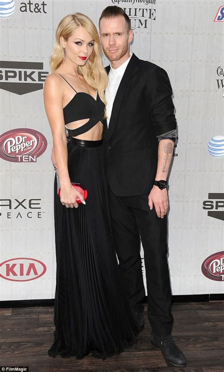 Laura Vandervoort and Oliver Trevena