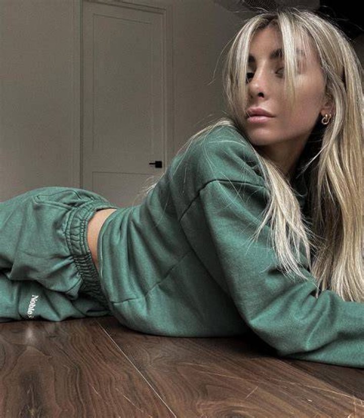 Lauren Elizabeth in an Instagram selfie as seen in January 2018