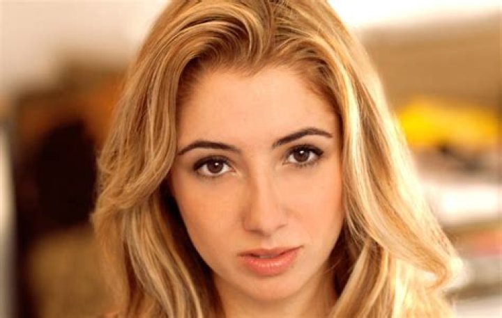 Lauren Francesca in an Instagram selfie as seen in August 2019