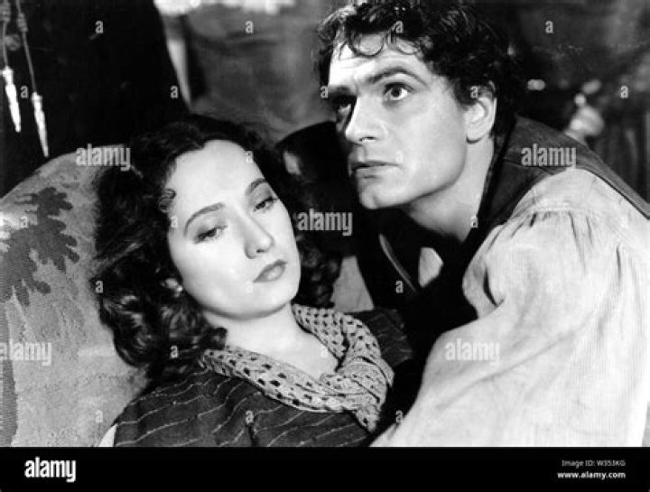 Laurence Olivier and Merle Oberon from the 1939 film 'Wuthering Heights'