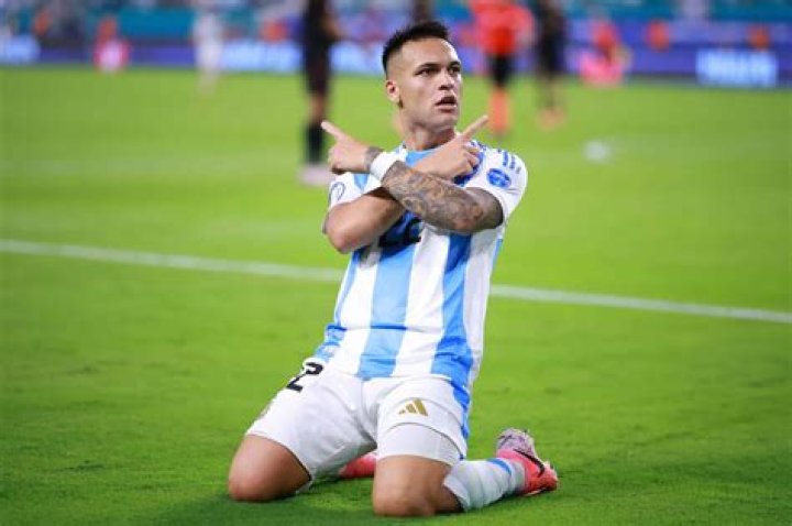 Lautaro Mart&iacute;nez as seen in an Instagram Post in September 2022