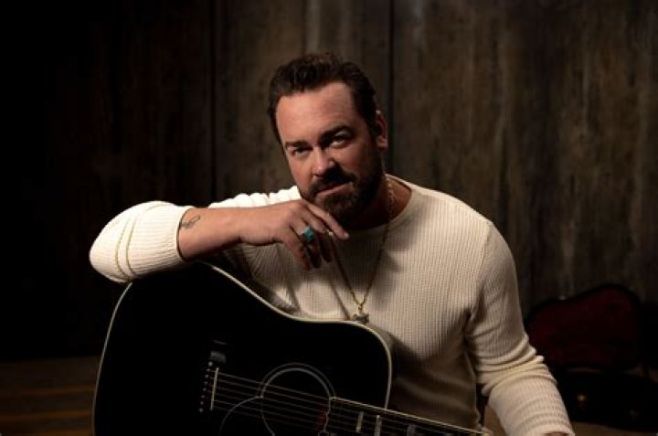 Lee Brice in October 2020 having a heavenly time with his new little baby girl Charlee