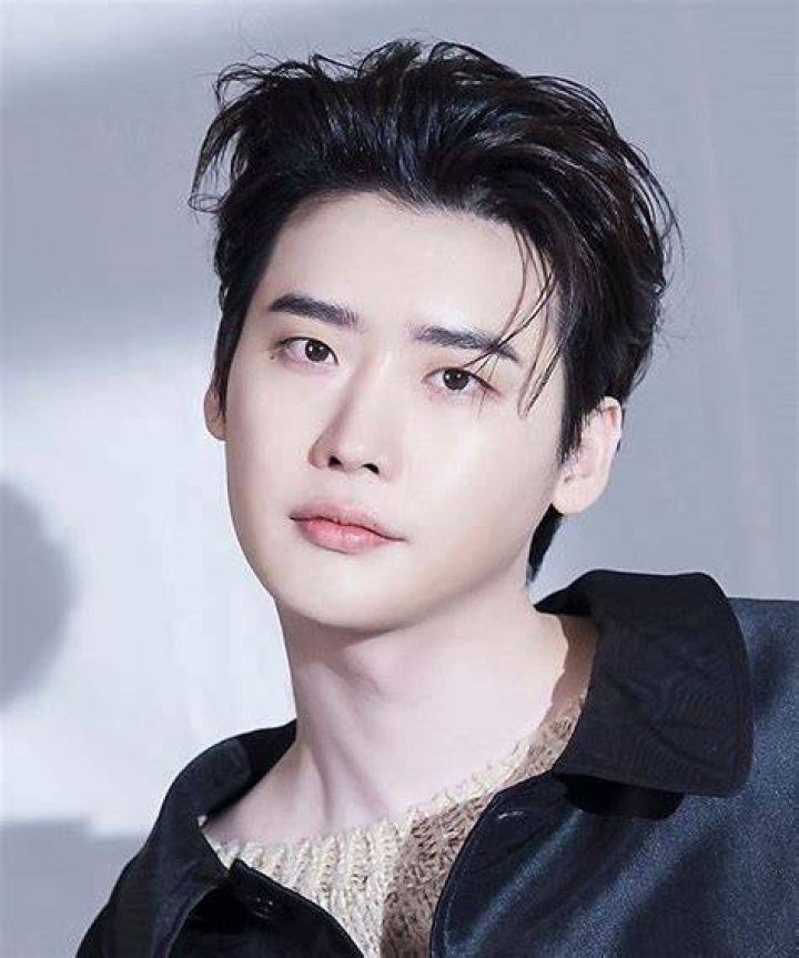Lee Jong-suk at the 2013 Vogue Fashion's Night Out