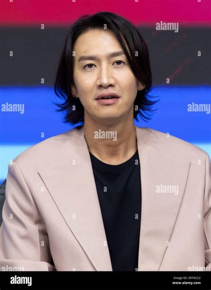 Lee Kwang-soo in an Instagram selfie as seen in September 2015