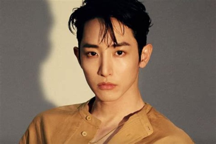 Lee Soo-hyuk in July 2015