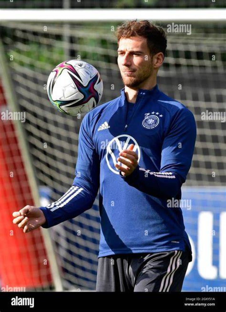 Leon Goretzka during a training session in November 2019