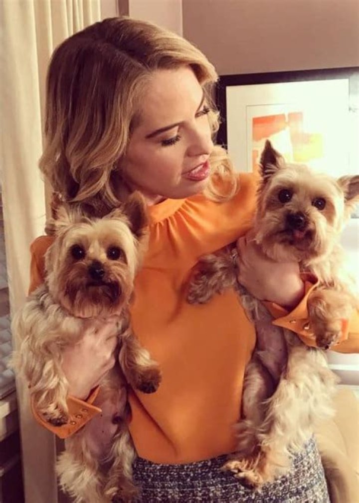 Leslie Grossman in an Instagram selfie as seen in May 2018