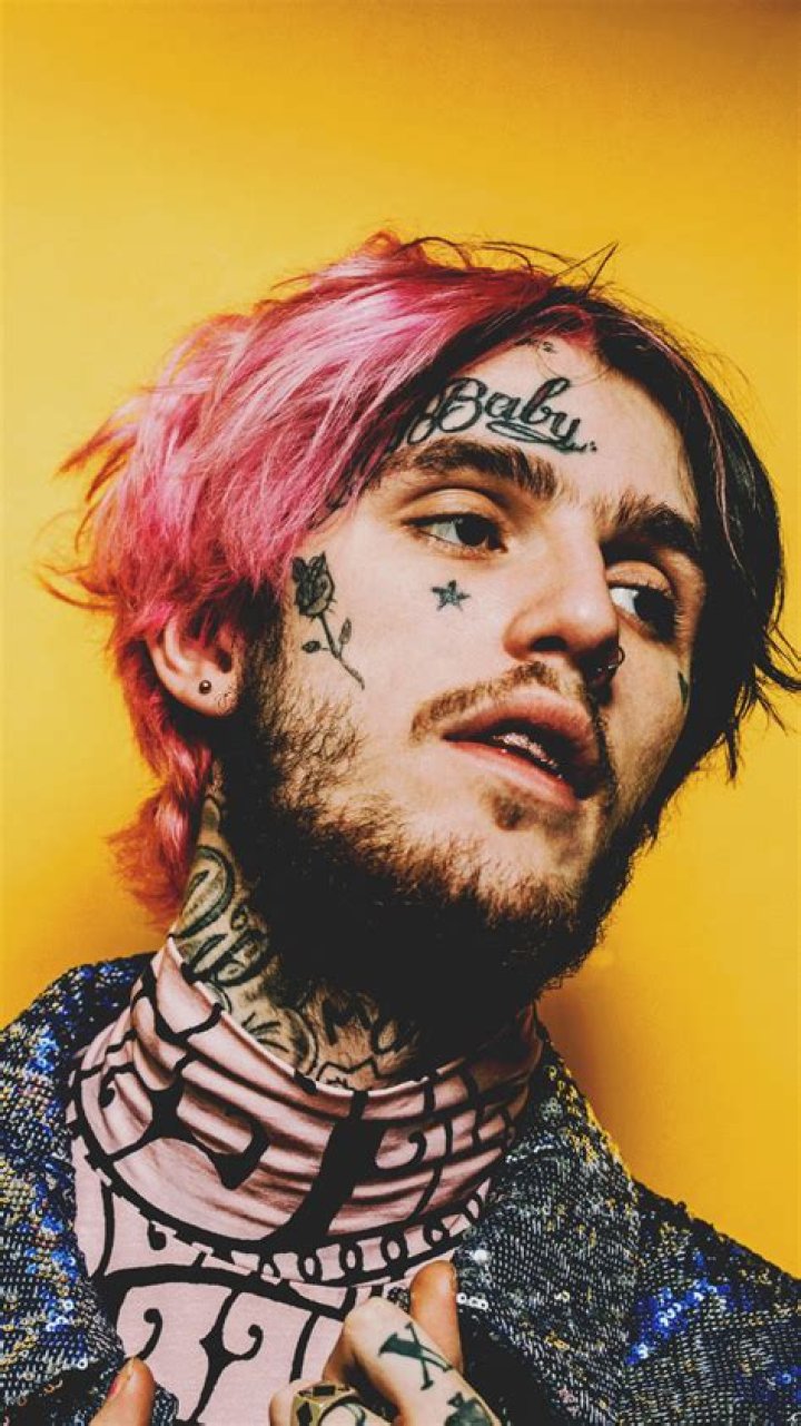 Lil Peep in an Instagram selfie in November 2017