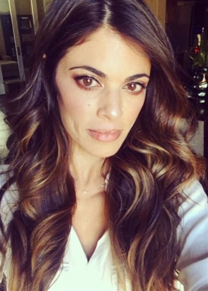 Lindsay Hartley as seen while taking a selfie showing her gorgeous hair before going out on a Friday night in April 2017