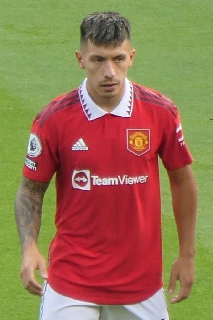 Lisandro Mart&iacute;nez as seen during a game in 2022