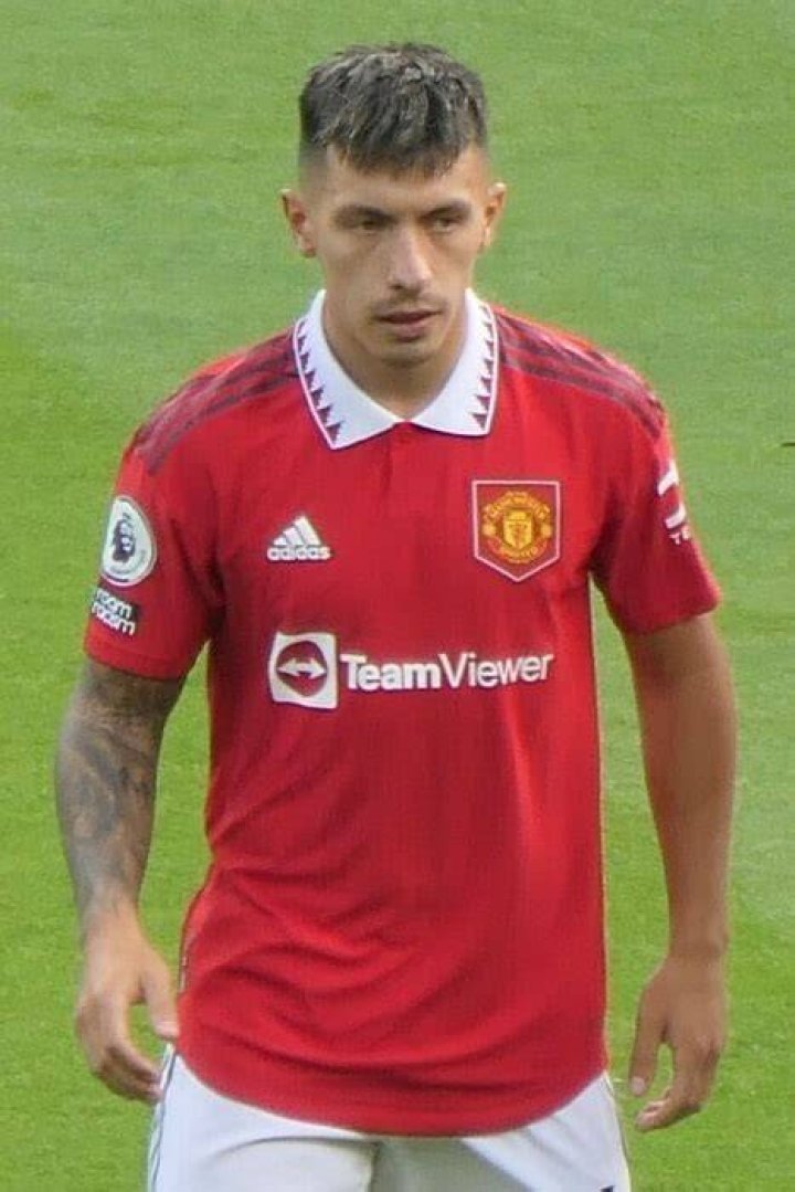 Lisandro Mart&iacute;nez as seen with Newell's Old Boys in 2016