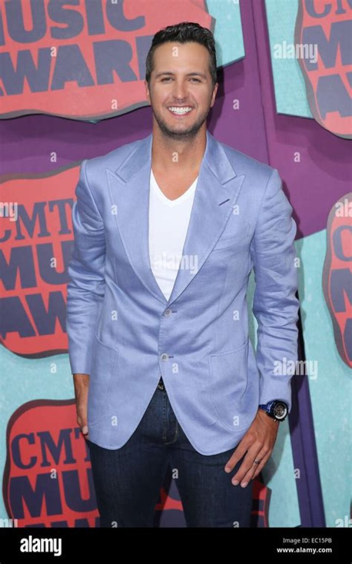 Luke Bryan at the CMT Music Awards in June 2017