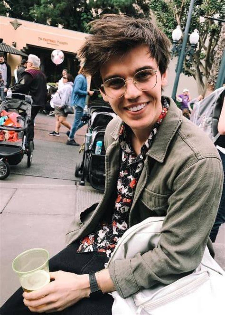 MacKenzie Bourg in Disneyland in October 2017