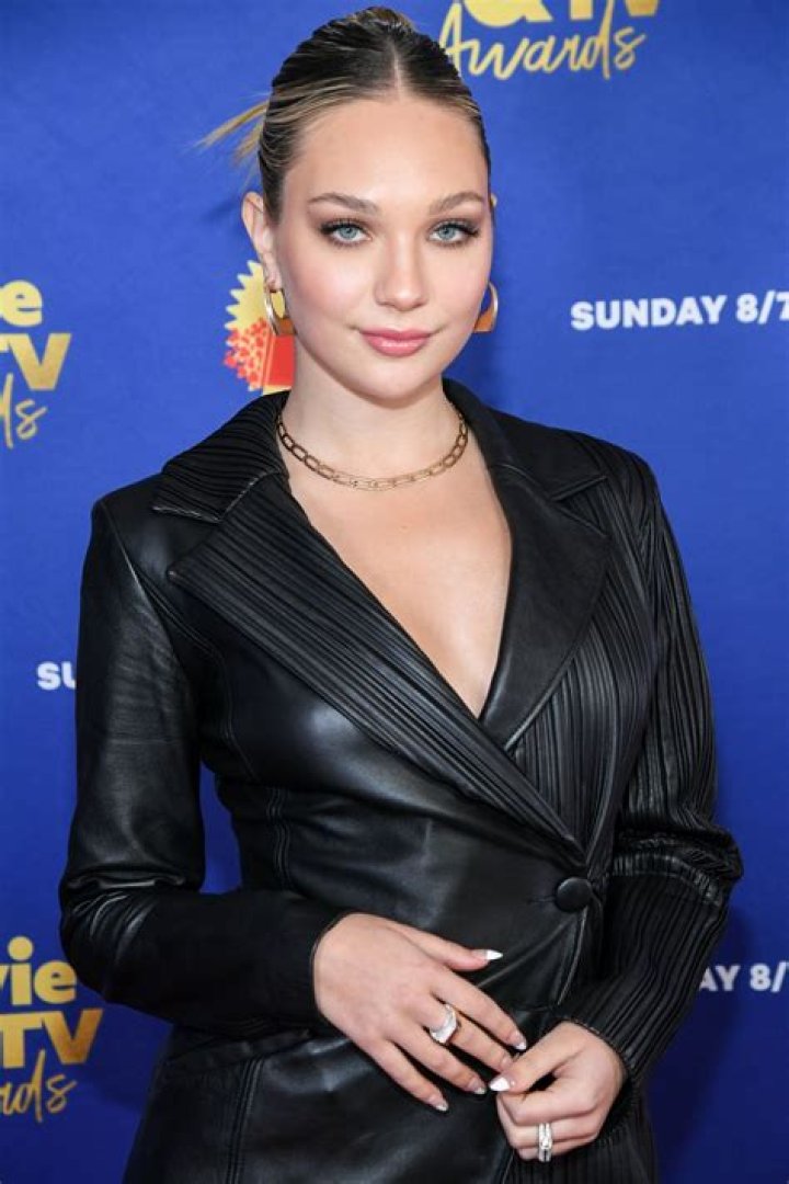 Maddie Ziegler at the MTV Video Music Awards 2014.