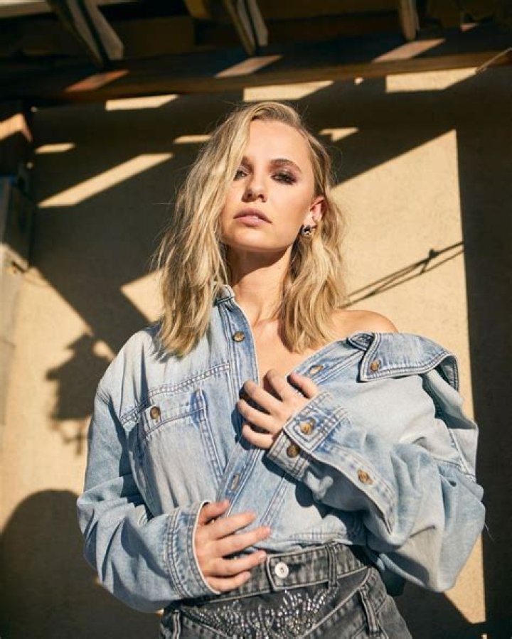 Madison Iseman in an Instagram selfie as seen in August 2017