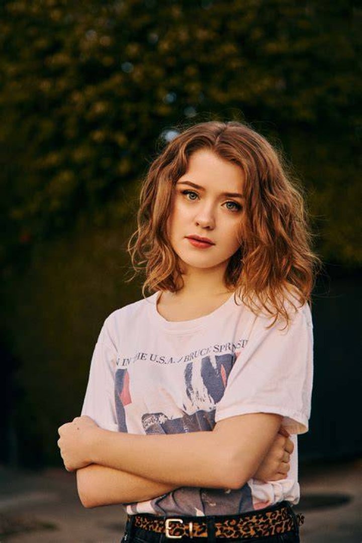 Maisie Peters as seen while performing at Schubas Tavern in Chicago on October 16, 2019