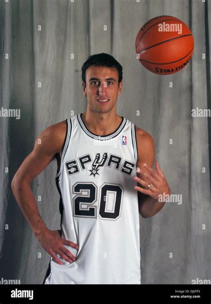 Manu Ginobili celebrates the 2004 Summer Olympic Games title with his national team Argentina