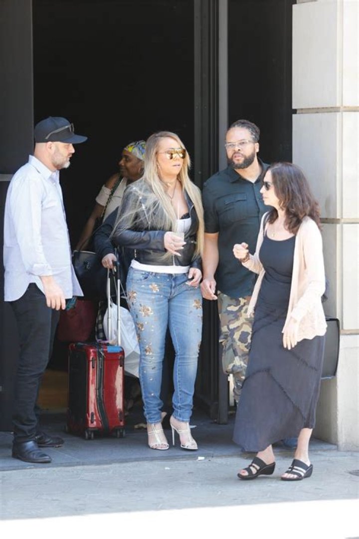 Mariah Carey out in Barcelona in June 2017