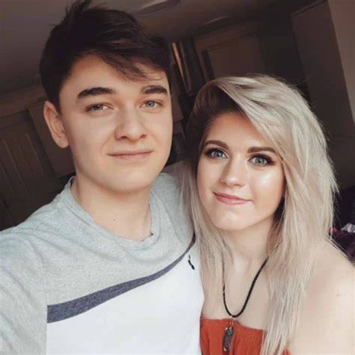 Marina Joyce and Brandon Mehmed in a selfie in January 2019