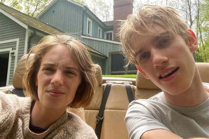 Maya Hawke with her brother Levon as seen in December 2017