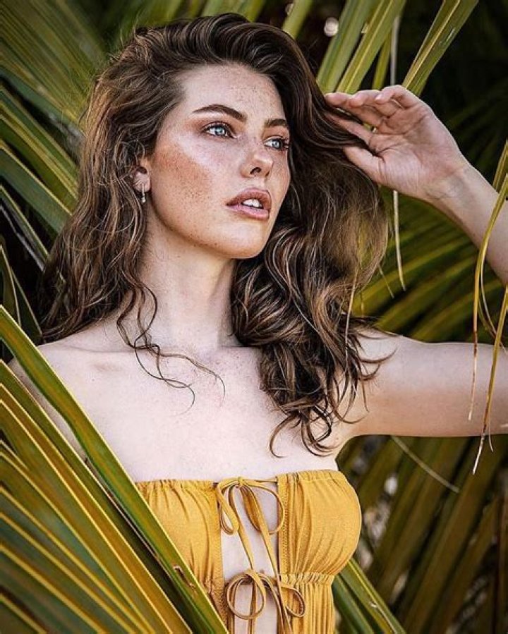 McKenna Berkley in an Instagram Pic in Las Vegas in 2015