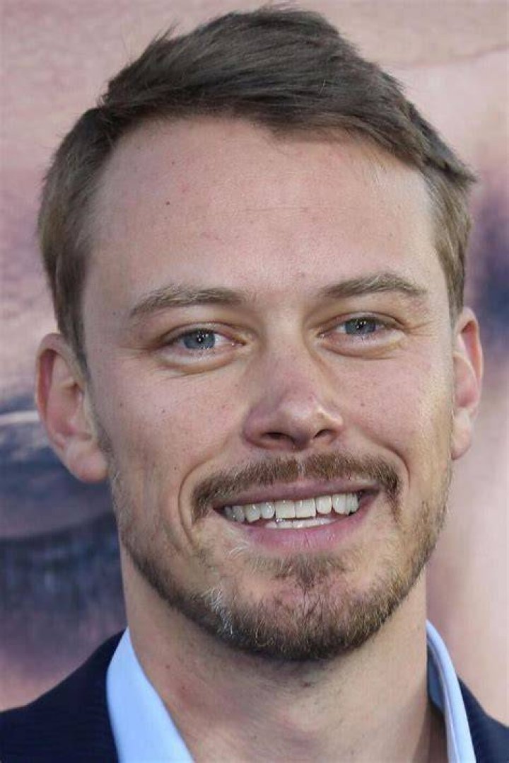 Michael Dorman as seen while performing in 2017