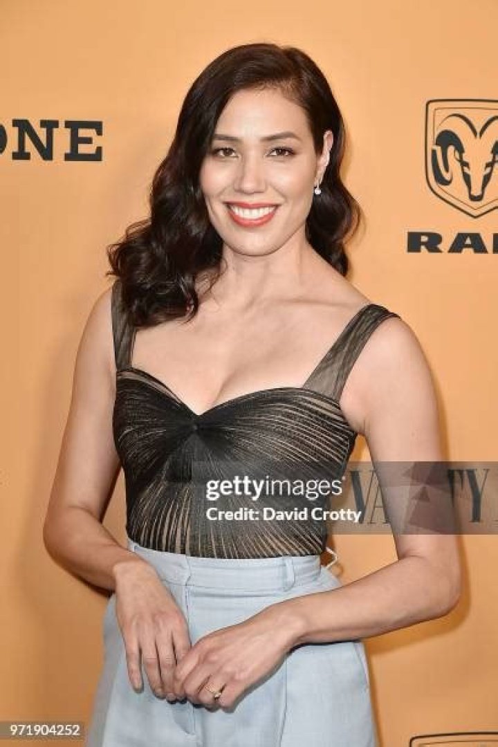 Michaela Conlin in November 2018 urging everyone to vote