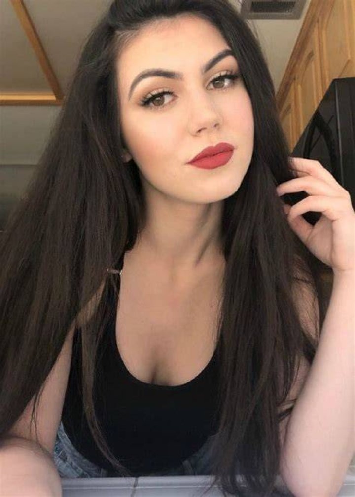 Mikaela Pascal in a selfie in January 2019