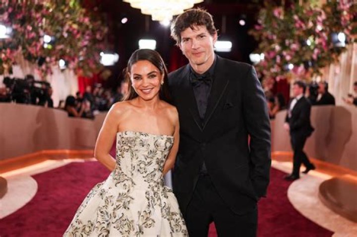 Mila-Kunis-Ashton-Kutcher Mila Kunis with Ashton Kutcher