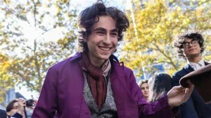 Miles Mitchell as seen in a selfie with his beau Carly Fink and daughter Evie in November 2022