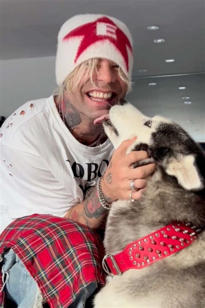 Mod Sun in an Instagram selfie as seen in May 2019