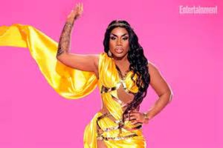 Mon&eacute;t X Change (Right) posing for a picture alongside Trevor Jackson in February 2020