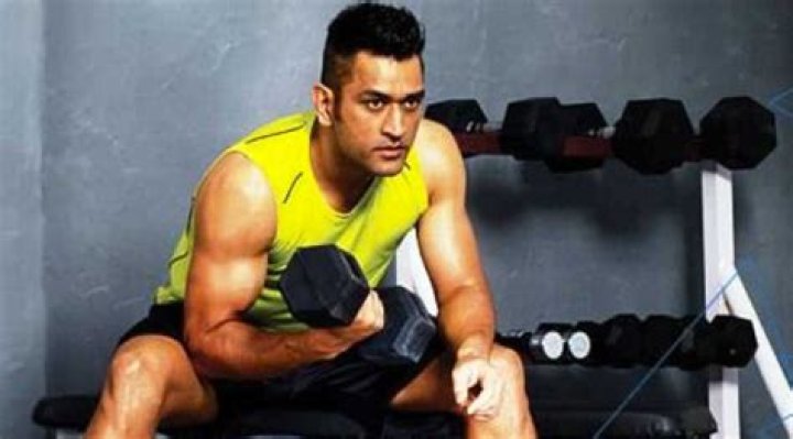 MS Dhoni workout
