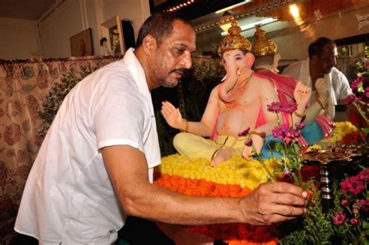 Nana Patekar at Ganesha darshan