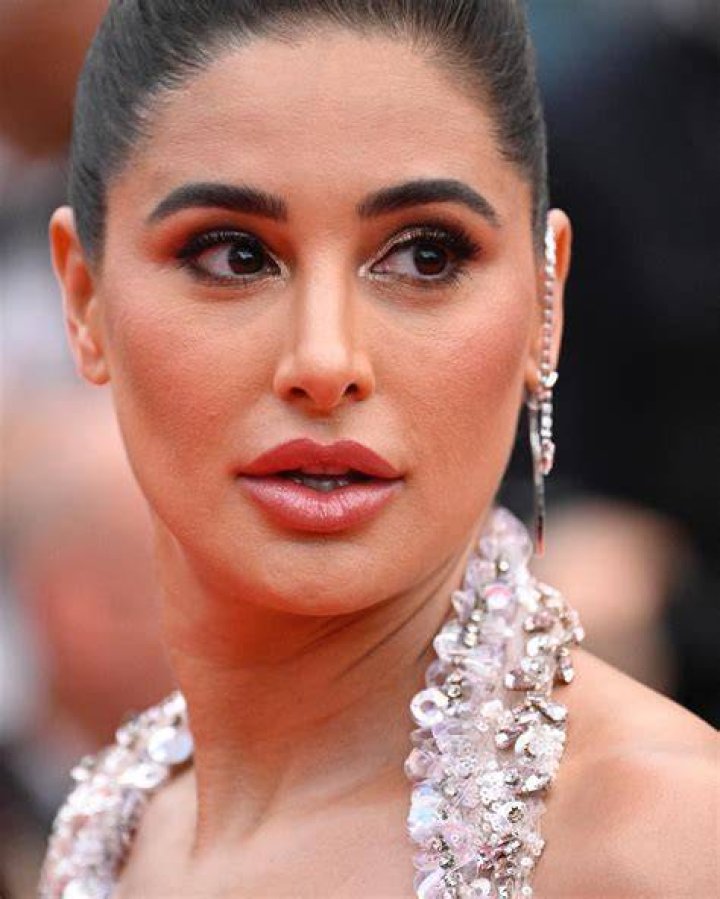 Nargis Fakhri hot