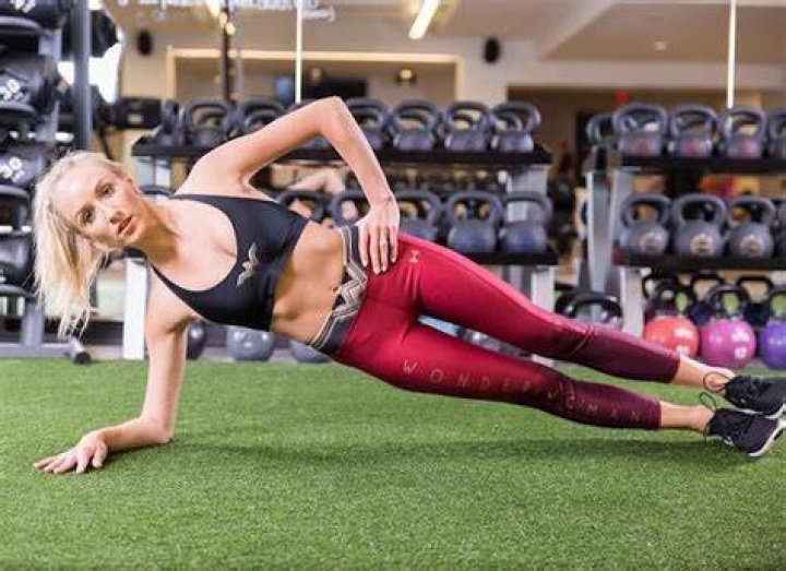 Nastia Liukin self-assigned photoshoot by photographer, Ben Flynn for her March 2017 blog post