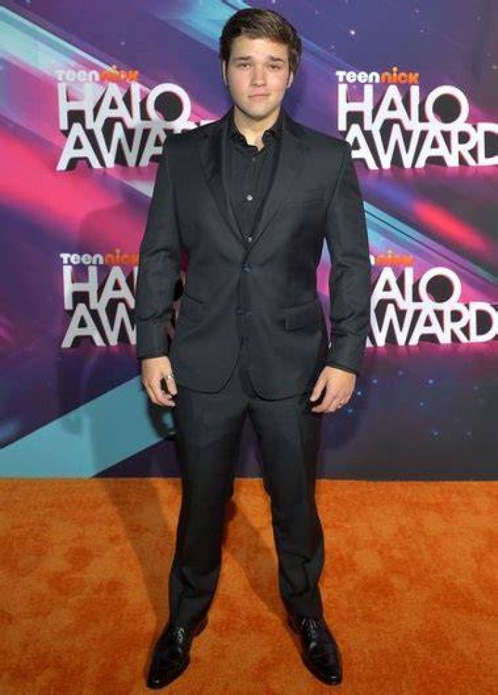 Nathan Kress height